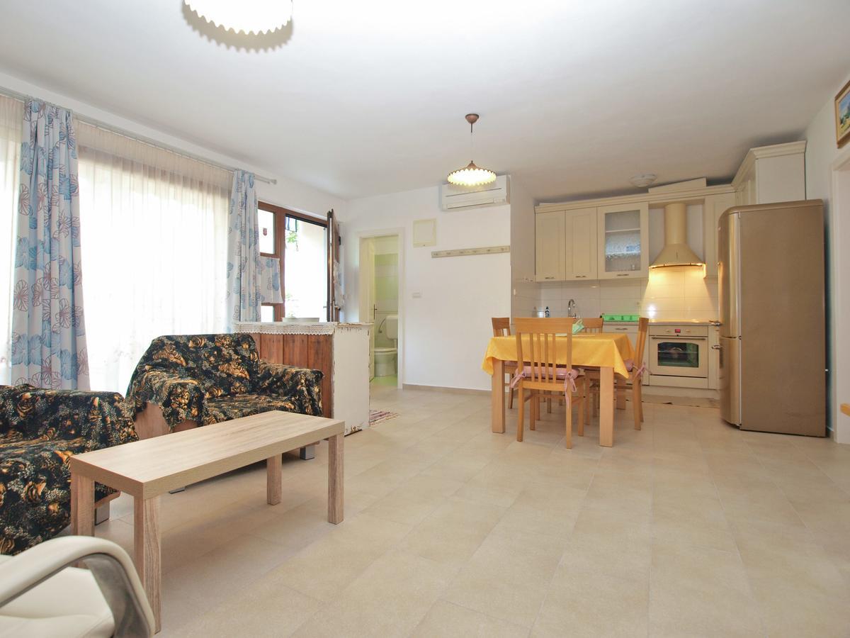 Apartments Ana 1707 Banjole Extérieur photo