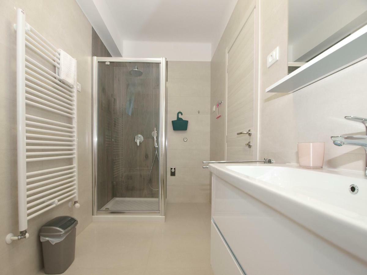 Apartments Ana 1707 Banjole Extérieur photo