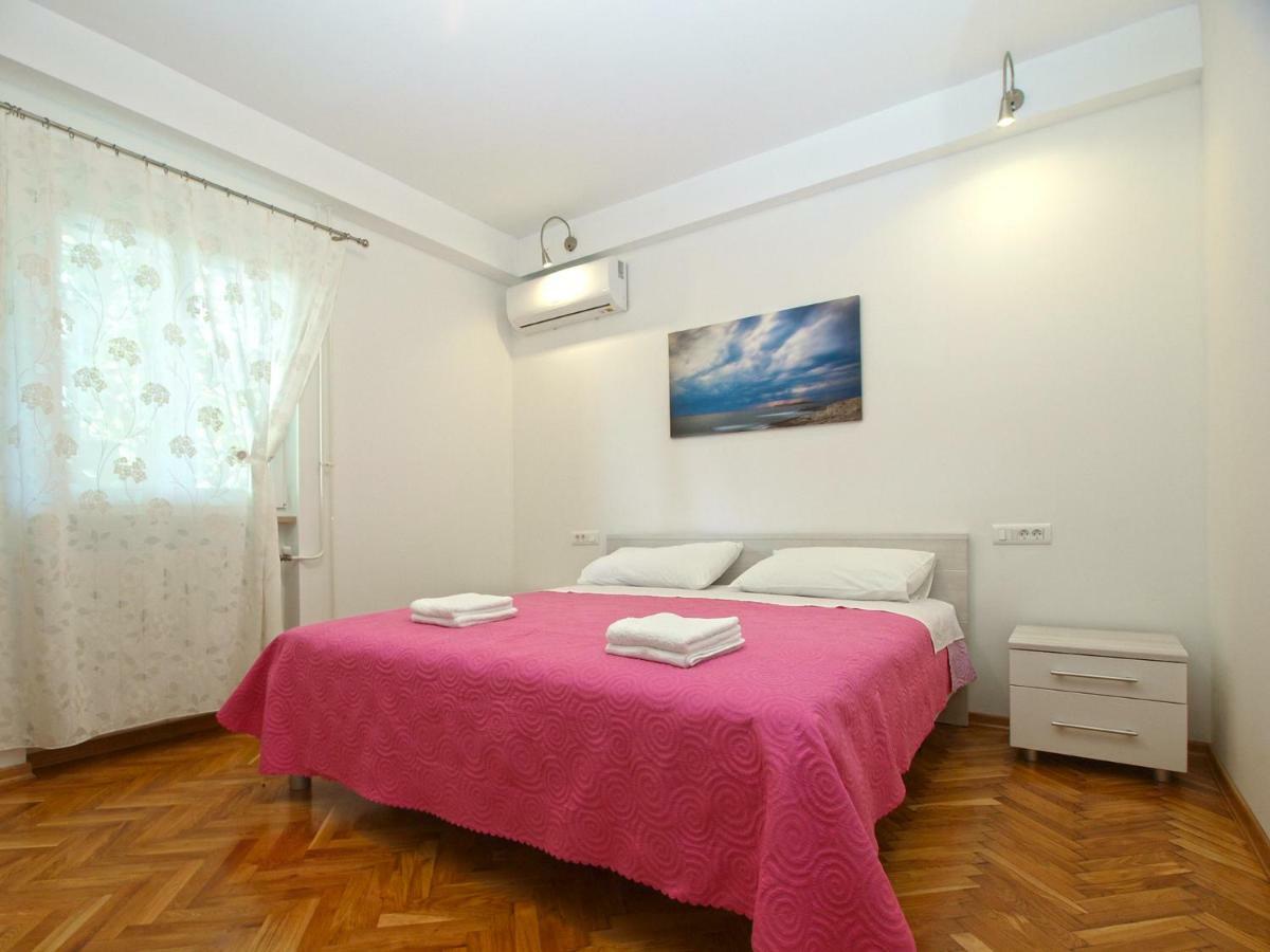 Apartments Ana 1707 Banjole Extérieur photo
