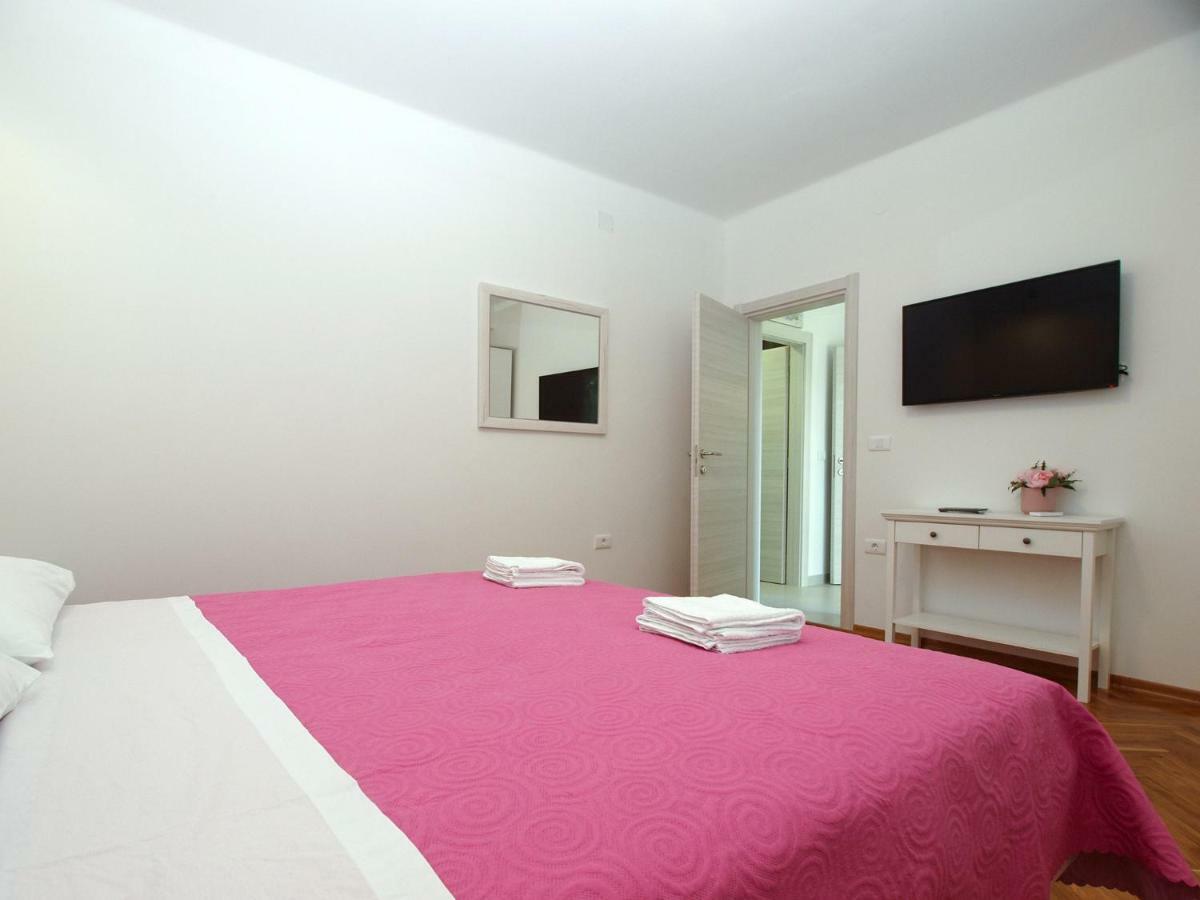 Apartments Ana 1707 Banjole Extérieur photo