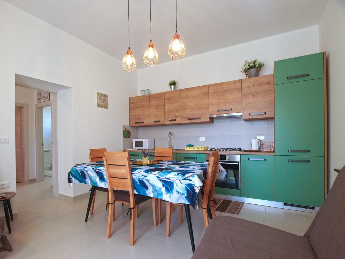 Apartments Ana 1707 Banjole Extérieur photo